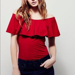 Free People off the shoulder Tulip top in red